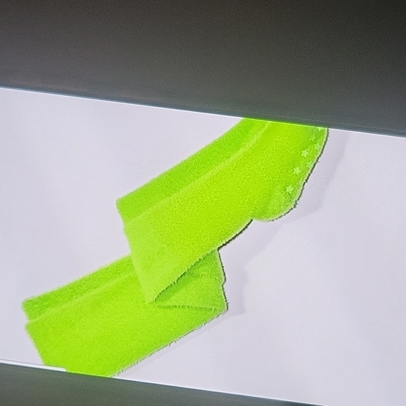 FLUFF IT UP SLIPPER STOCKINGS  KELLY GREEN  SIZE OS - Picture 4 of 7